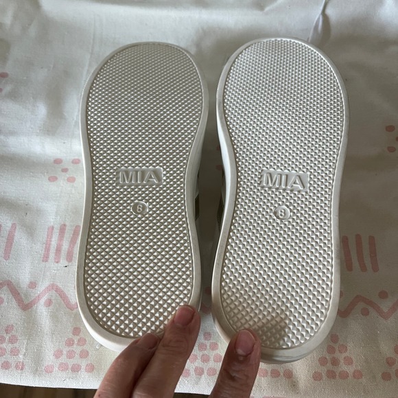 NEW MIA ALISA casual low top sneaker - Picture 7 of 7